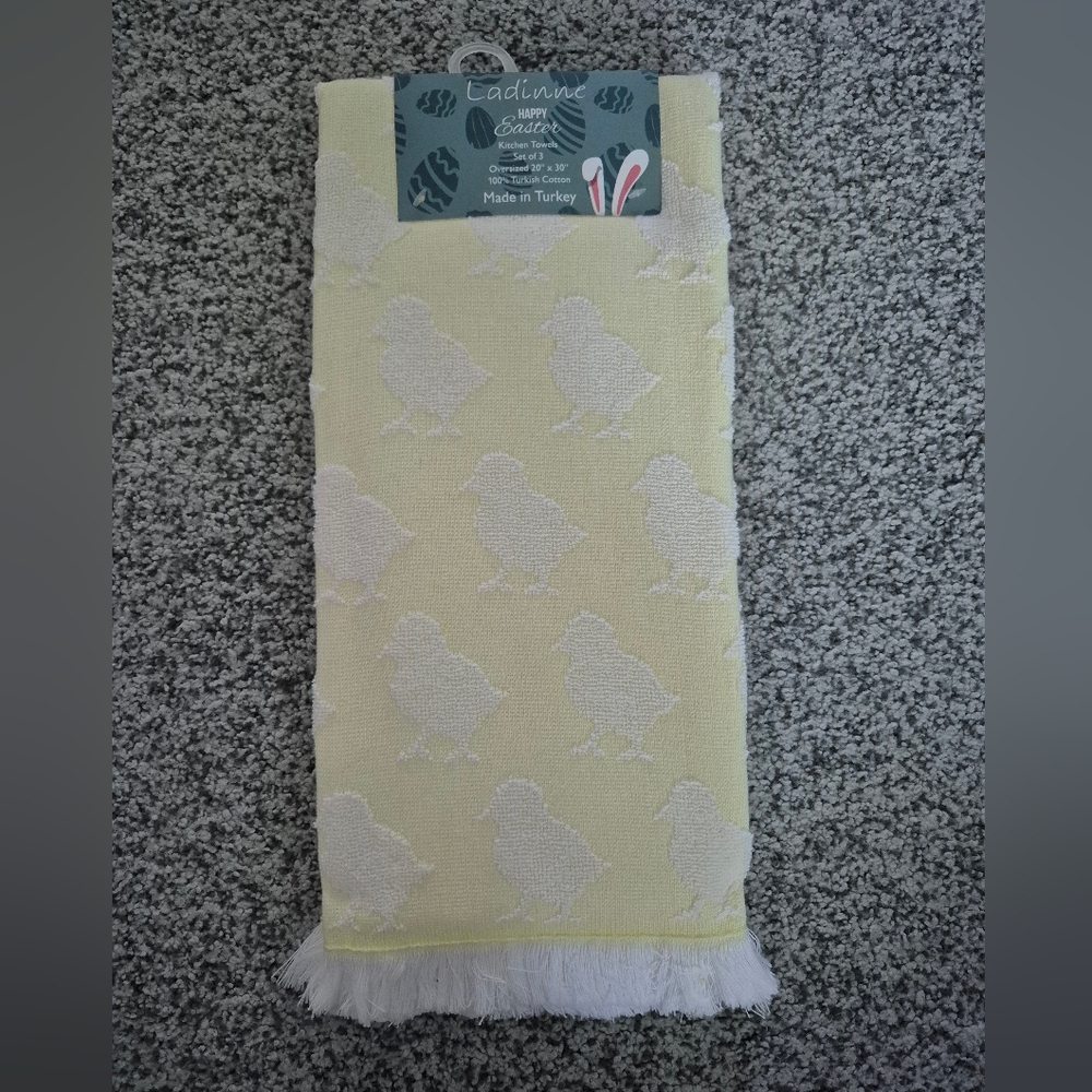 LADINNE SET OF 3 KITCHEN TOWELS EASTER YELLOW WITH CHICKS FRINGE 20 X 30 NIP